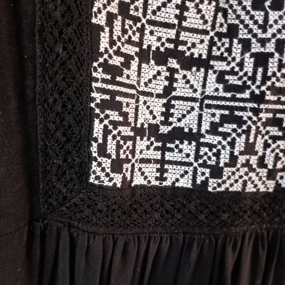 A.N.A Black Embroidered Dress XL Women’s Elegant Casual Work Party NWT - Picture 4 of 8